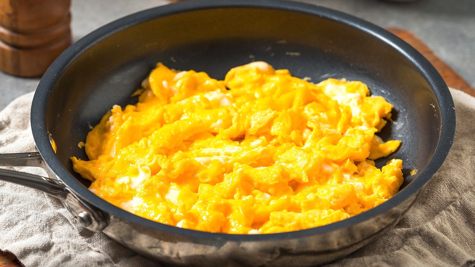 The Simple Fix To Prevent Watery Scrambled Eggs