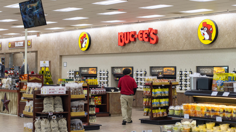 soda fountain inside of Buc-ee's store