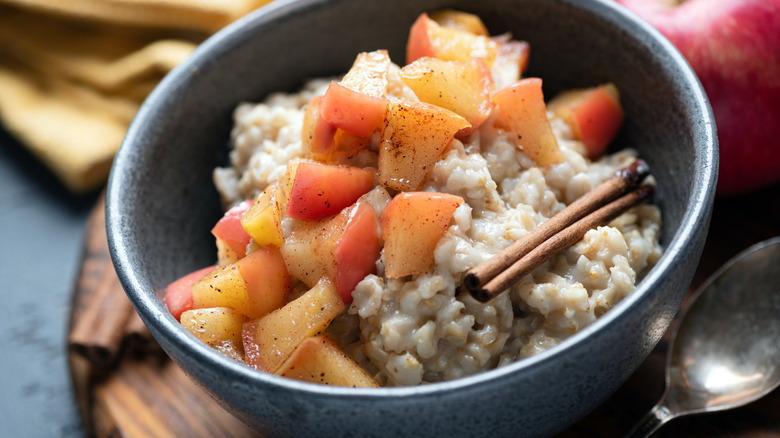 cinnamon oatmeal