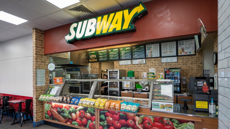 A subway restaurant's service counter