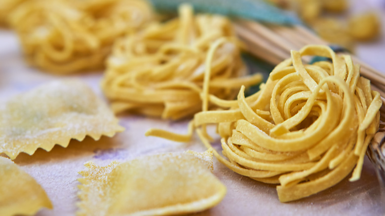 Drying fettucine and ravioli