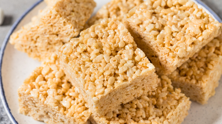 Close up of Rice Krispies treats