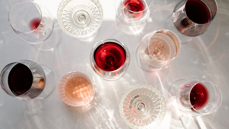 Leftiver wine tasting flight of red wines in decorative glasses