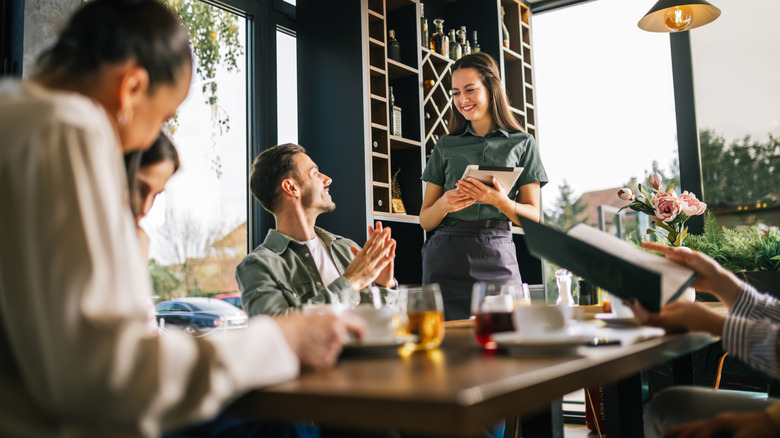Table ordering at restaurant