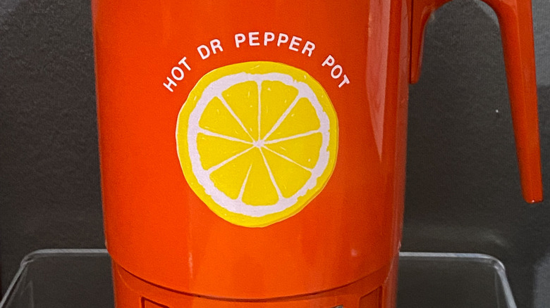 vintage Dr Pepper hot pot
