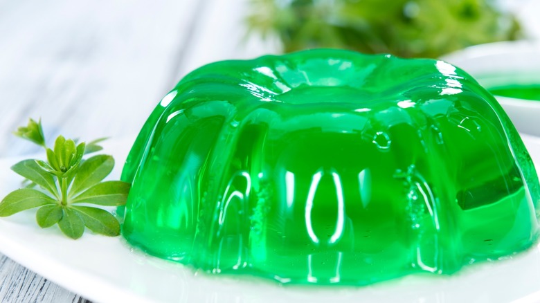 Green bundt Jell-O dessert