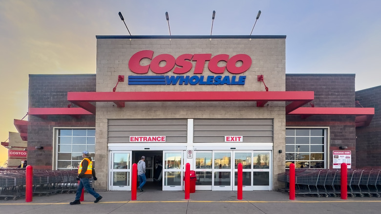 Costco exterior view