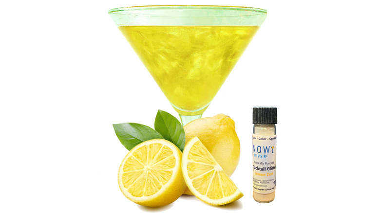 A lemon cocktail with a dash of glitter