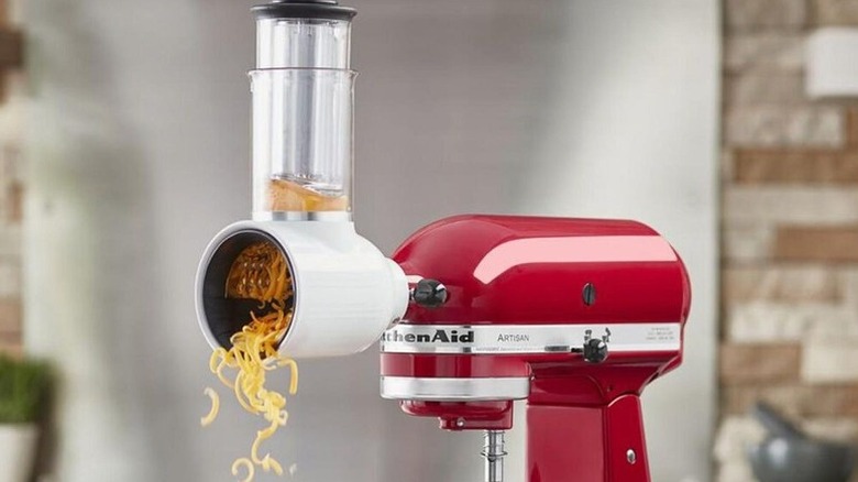 kitchenaid slicer shredder attachment