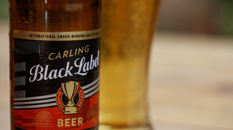 Front view of Carling Black Label label.