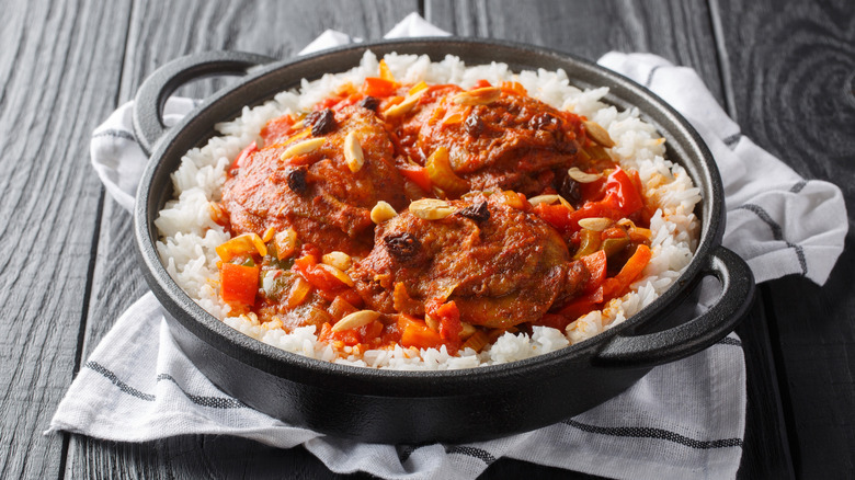 A pot of country captain on rice.