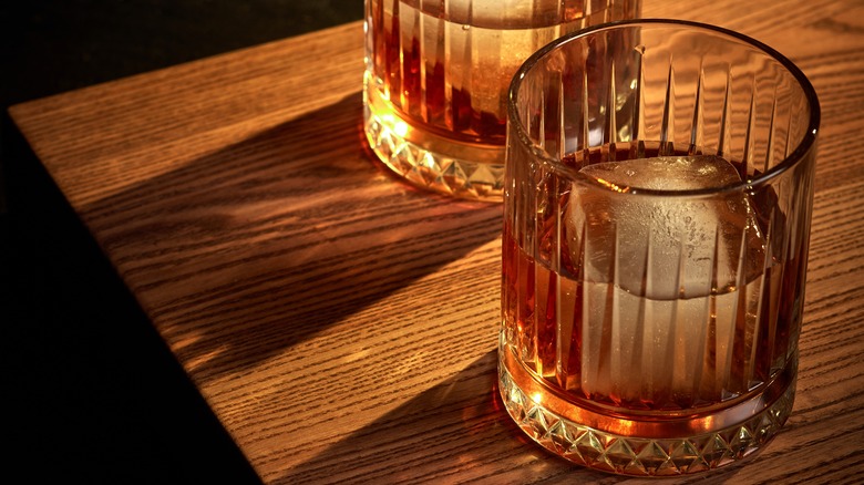 pictured bourbon drinks