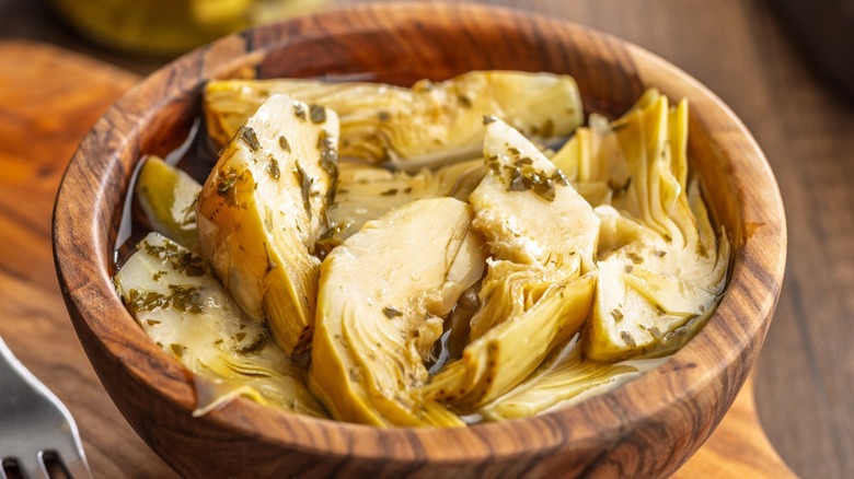 Bowl of artichoke hearts