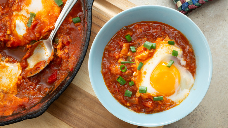 A top down view of a bowl of shakshuka.