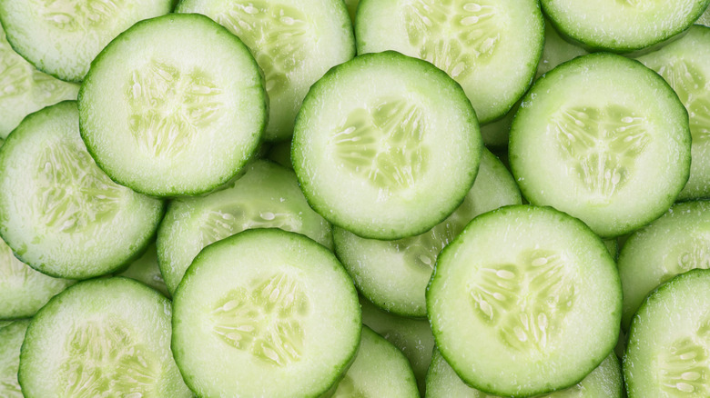 Cucumber slices