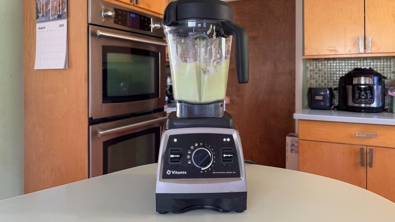 Avocado ranch dressing in blender