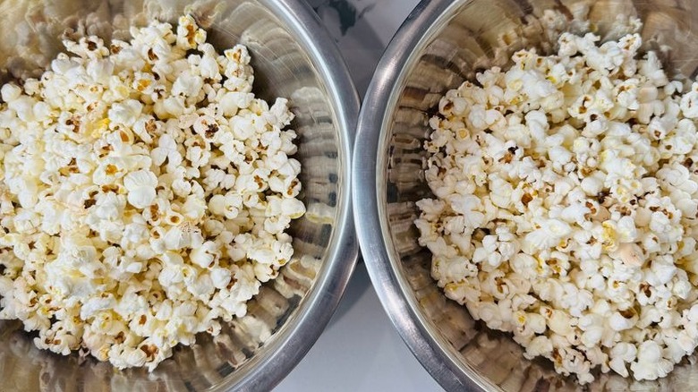 Popcorn in two bowls