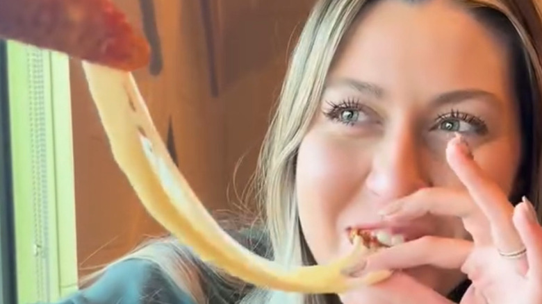 mozzarella stick pull