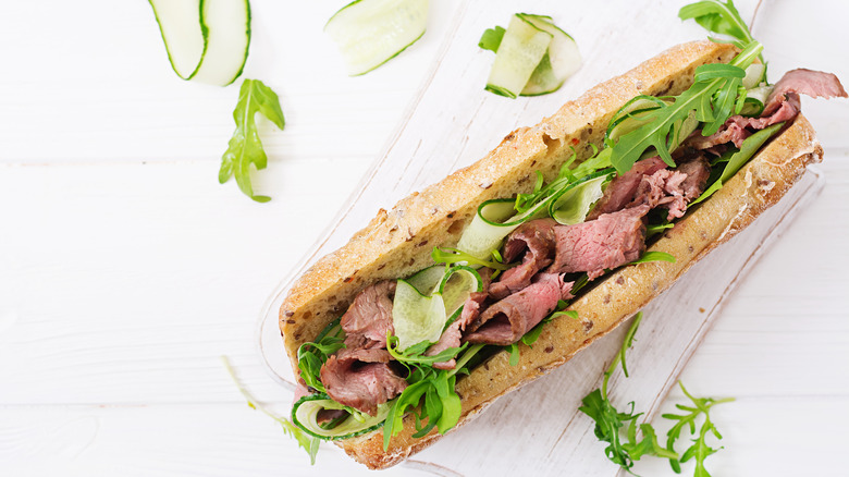 Steak sandwich with arugula