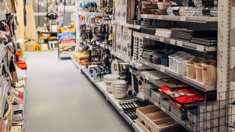 Kitchen goods in a home goods store aisle.