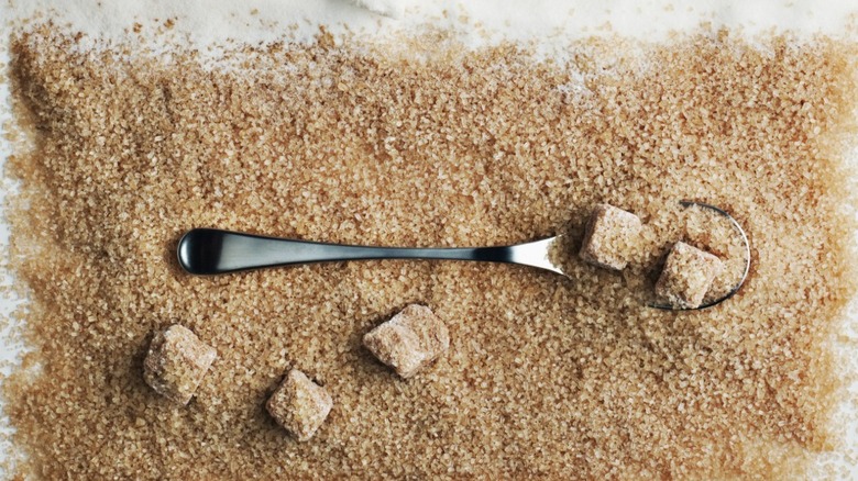 Spoon on a pan of toasted sugar