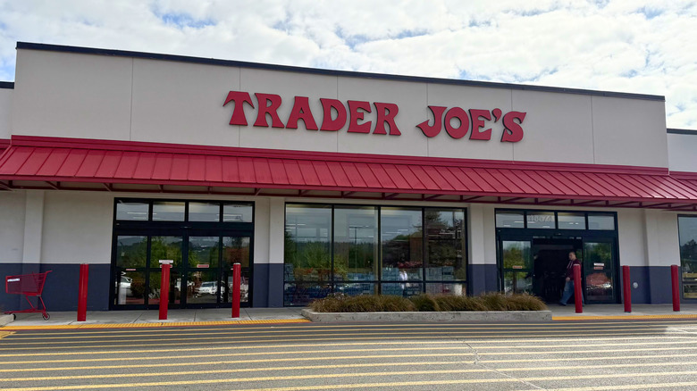 Trader Joe's storefront