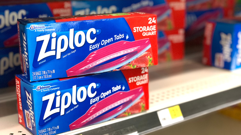 ziploc bags on a grocery store shelf