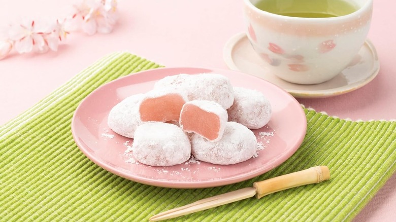 Sakura Mochi Premium Traditional Japanese Rice Cakes