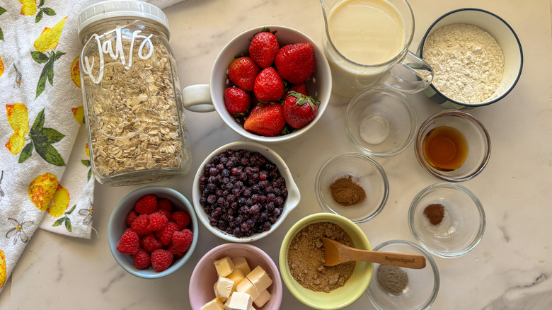 Triple berry oatmeal recipe ingredients