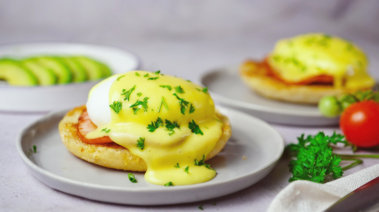 Eggs benedict on a plate 