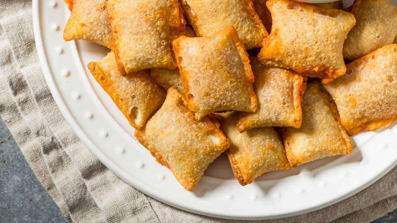 Totino's pizza rolls with sauce