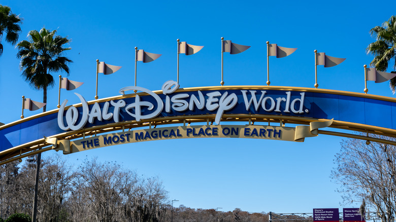 Walt Disney World park sign
