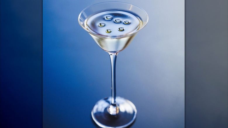 Jellyfish Martini from Fura