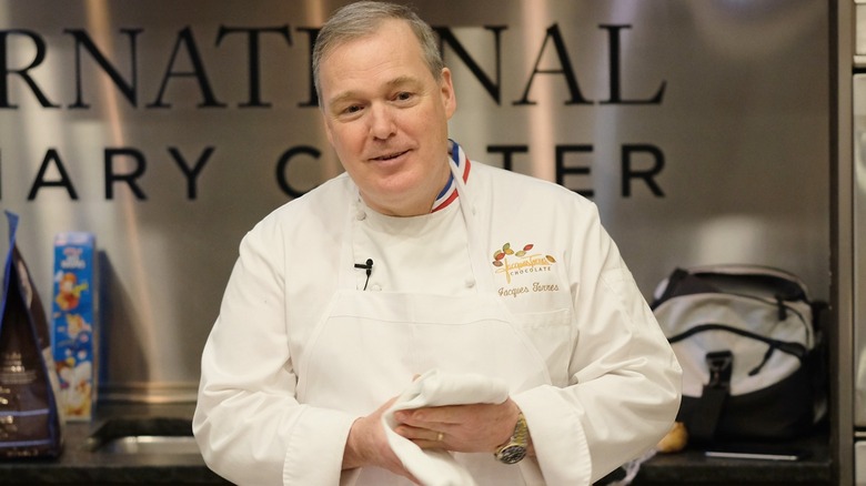 Jacques Torres doing a cooking demo
