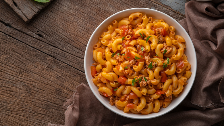 Hamburger Helper with tomatoes