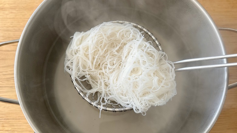 vermicelli in spider strainer