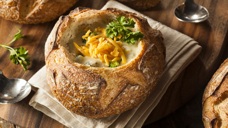 broccoli cheddar soup in a bread bowl