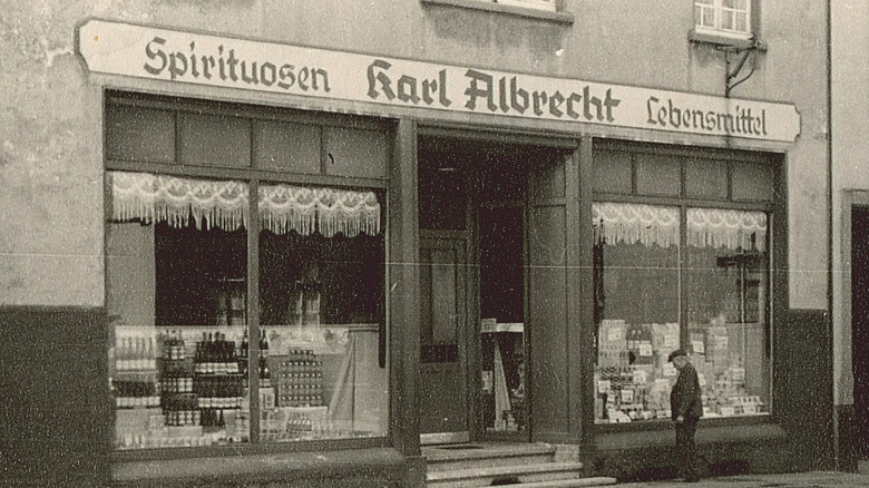 Original Albrecht discount store