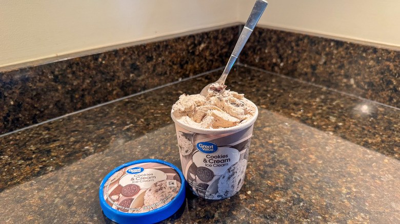 Cookies and cream ice cream