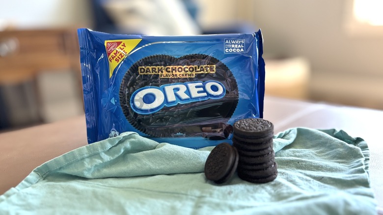 Dark Chocolate Oreo cookies