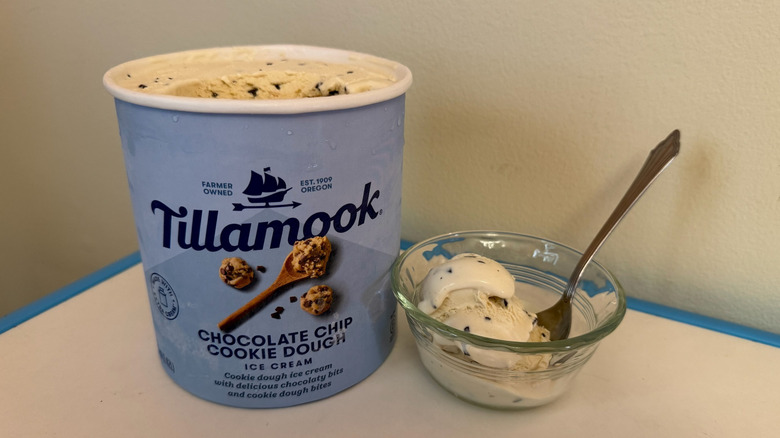 Tub and bowl of Tillamook Chocolate Chip Cookie Dough Ice Cream