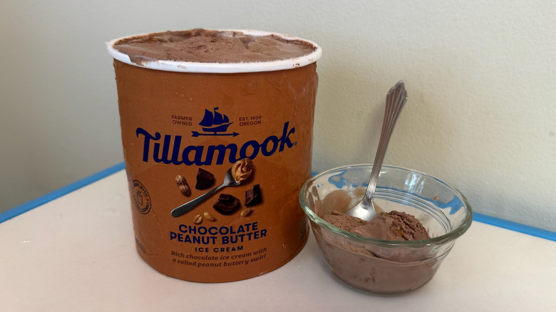 Tub and bowl of Tillamook Chocolate Peanut Butter Ice Cream
