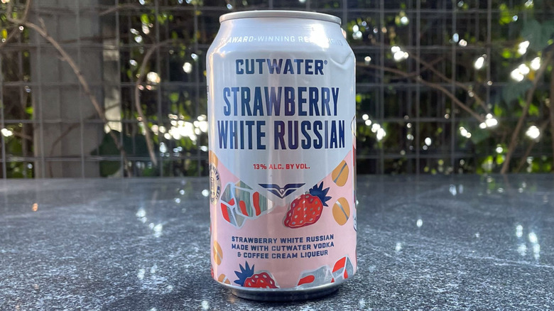 Can of Cutwater Strawberry White Russian