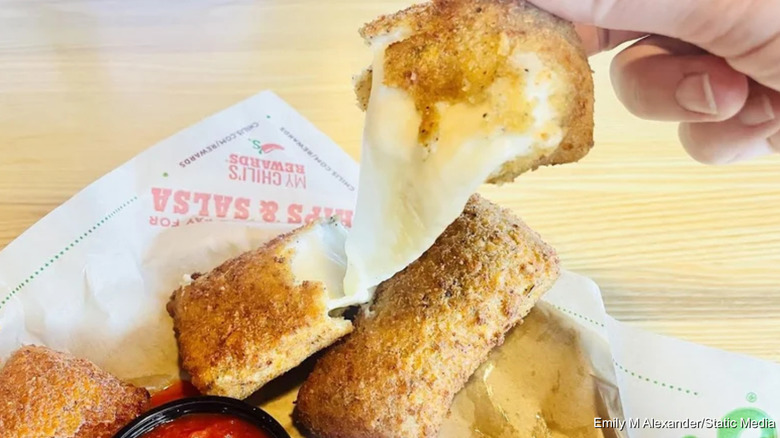 Pull-apart fried mozzarella from Chili's
