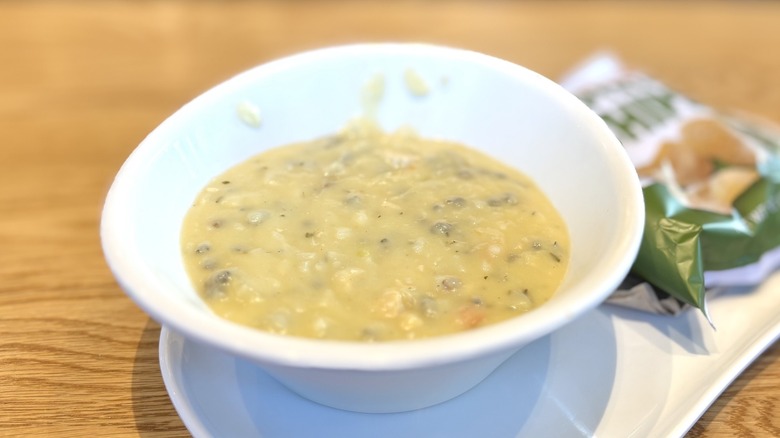 Panera Bread Cream of Chicken & Wild Rice Soup