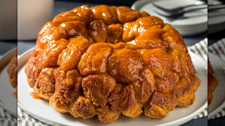 Fresh monkey bread on a white plate