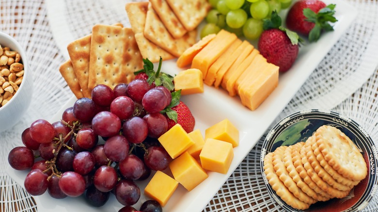 Cheese, grapes, and crackers