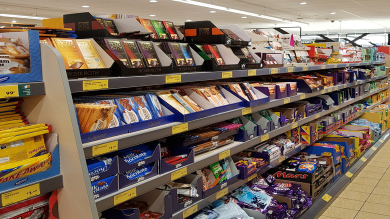 Aldi chocolate bar selection.