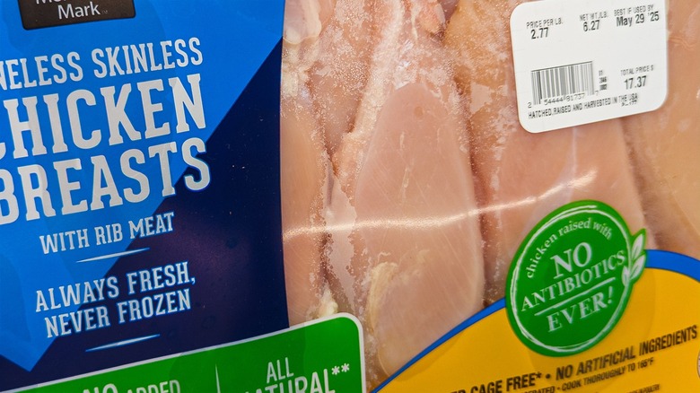 label stating no antibiotics ever