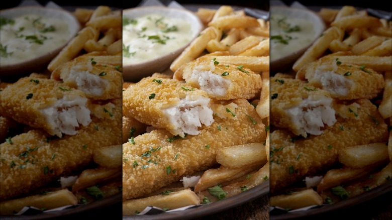 Plate of fish sticks